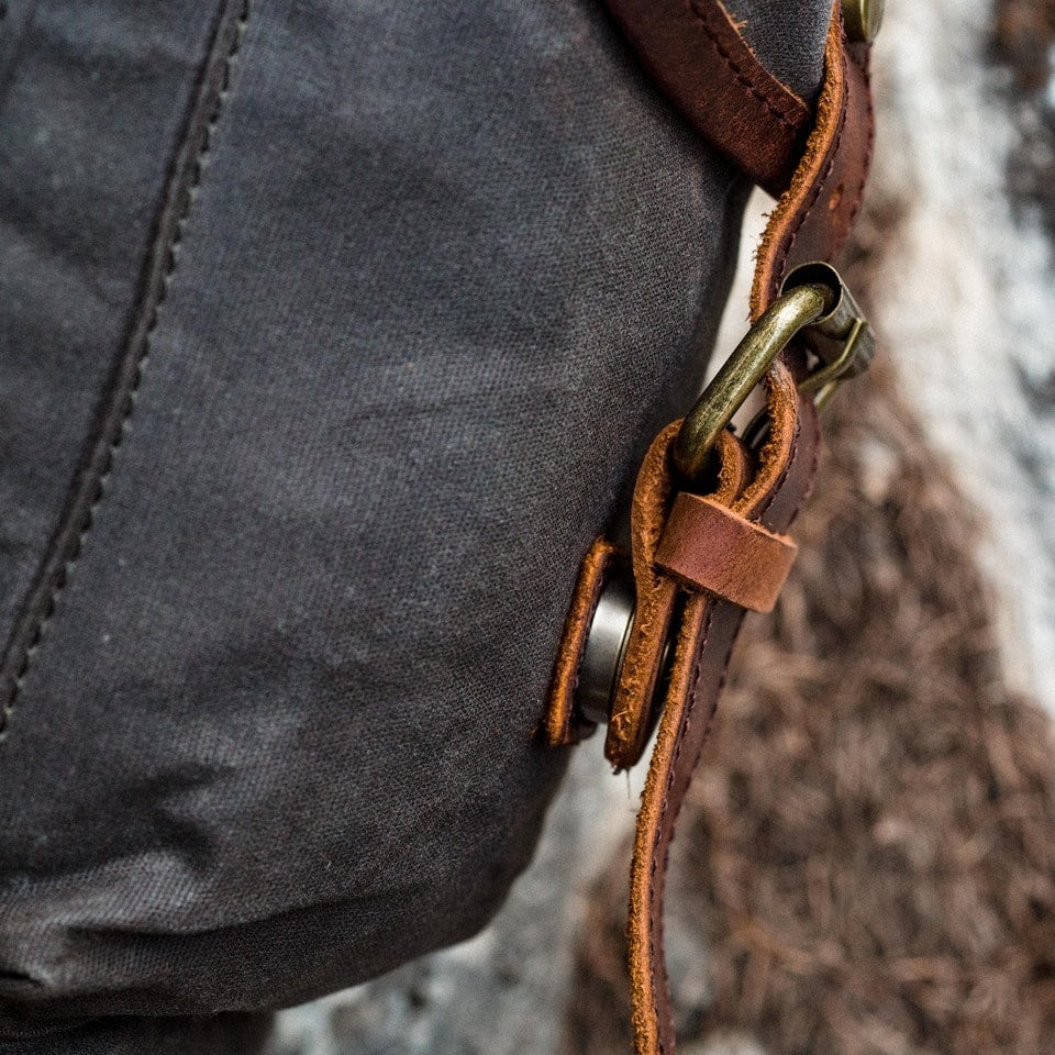Vintage Canvas Leather Rucksack 23L | HARROGATE